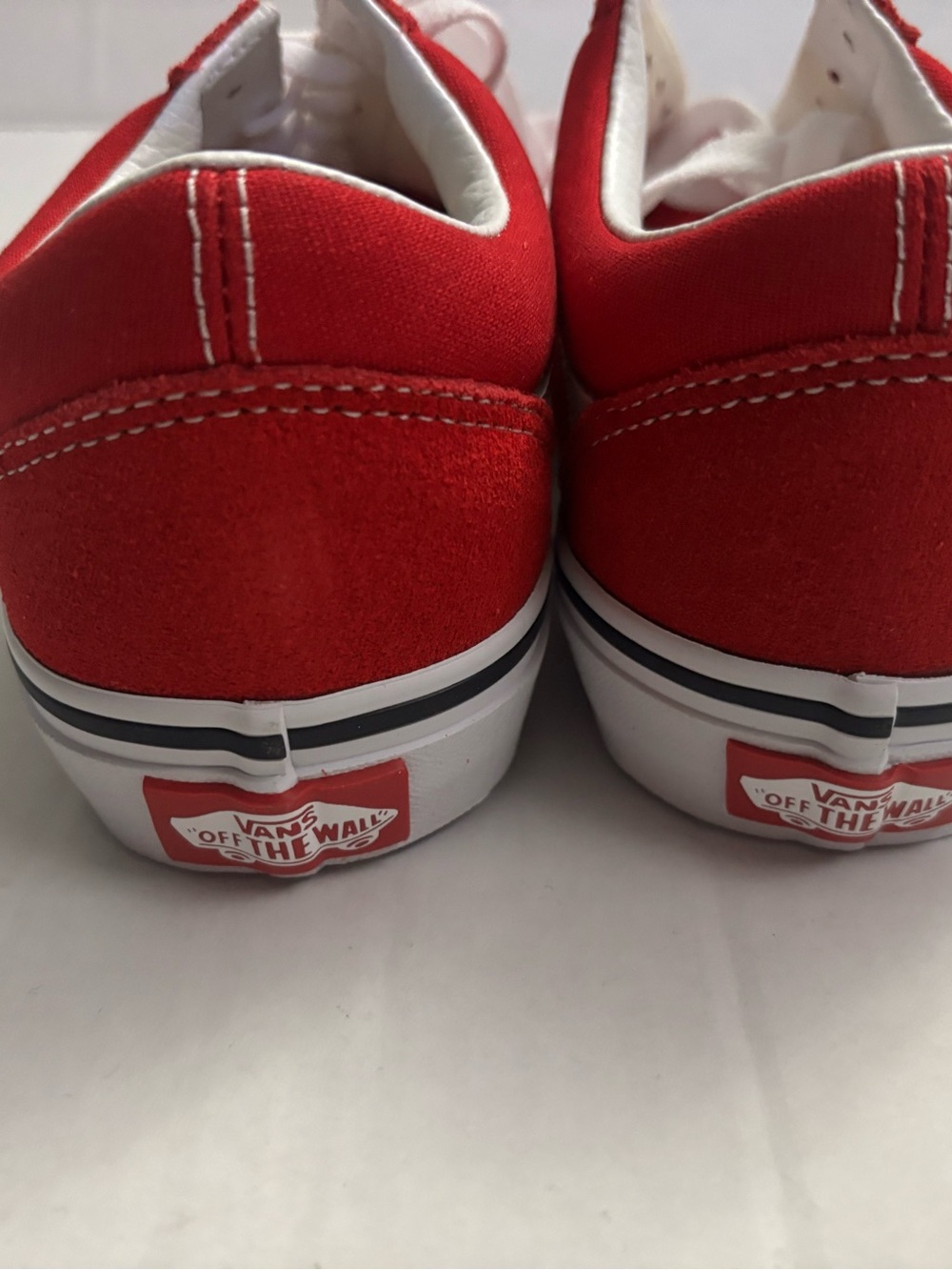 New! Vans off the wall Old School sneaker size W7 M5.5 Red - Picture 4 of 7